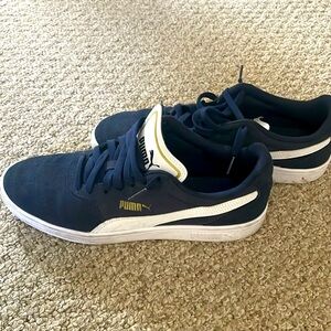 Puma man shoes size 11